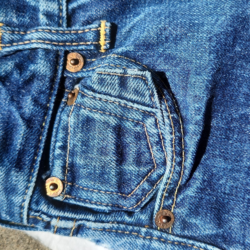 BiG E - Picture 8 of 14